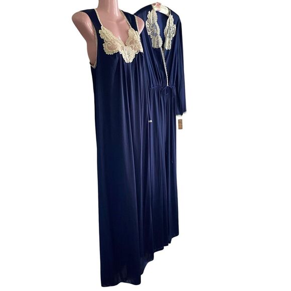 Vintage Vanity Fair Nightgown Robe Set Womens Small Medium Navy Lace Trim 70s - Picture 2 of 9